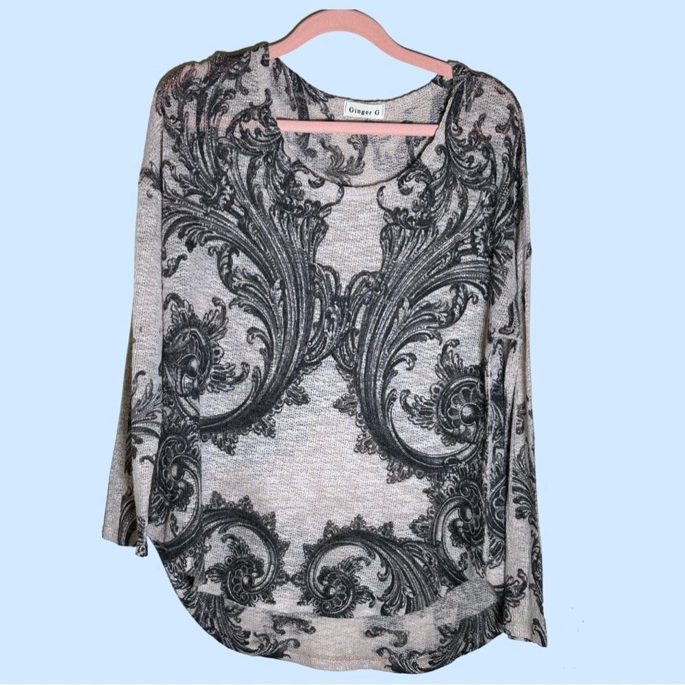 Ginger G soft knit women’s top pink size s/m. Ginger G top with soft light knit.